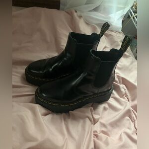 platform chelsea doc martens